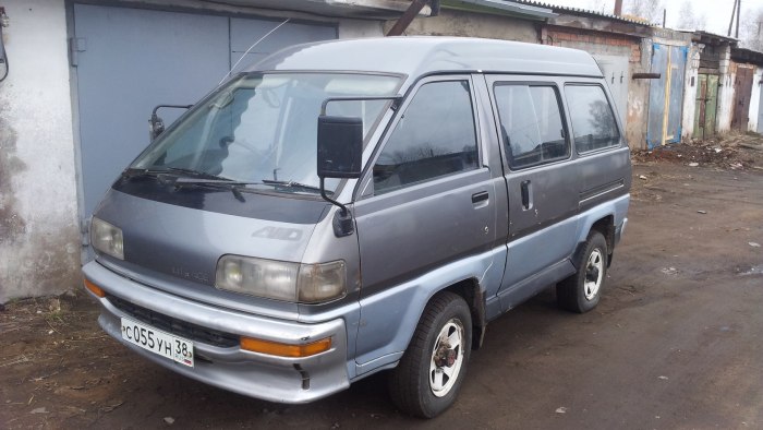 Toyota Lite Ace 2.0 at, 1989