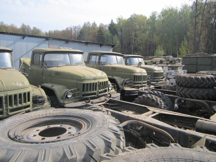 ЗИЛ 131 армейский