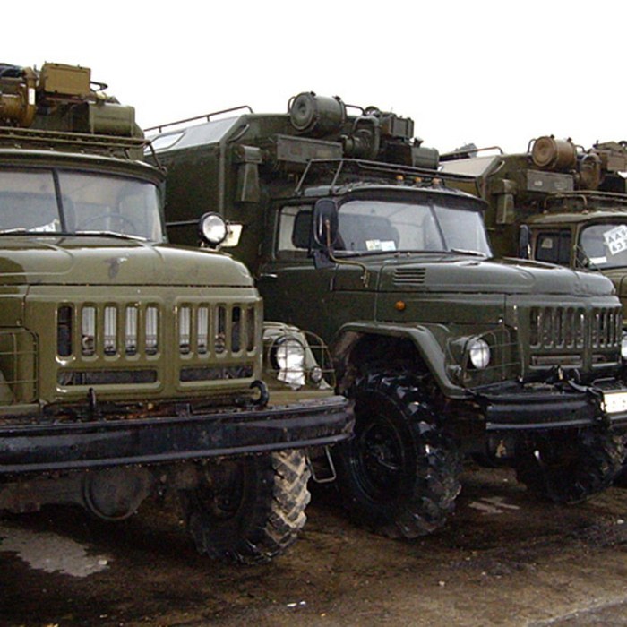 Списанные военные автомобили
