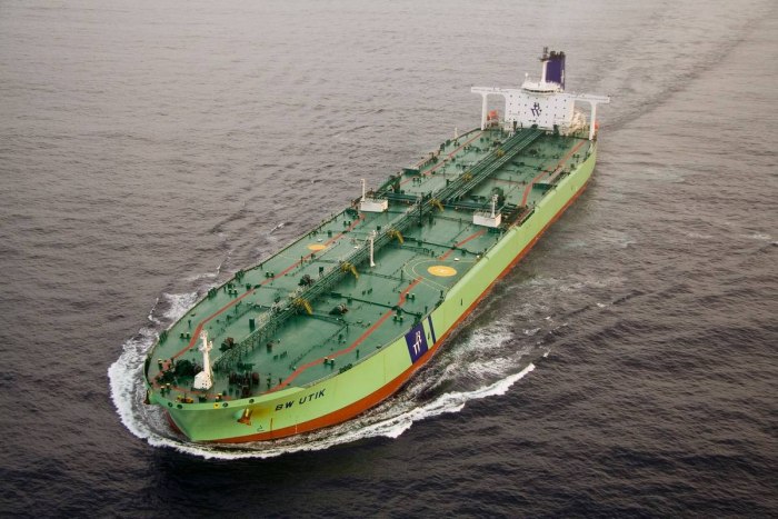 Танкер, 113 000 DWT