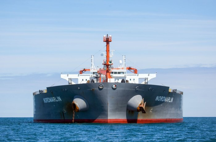 Танкер crude Oil