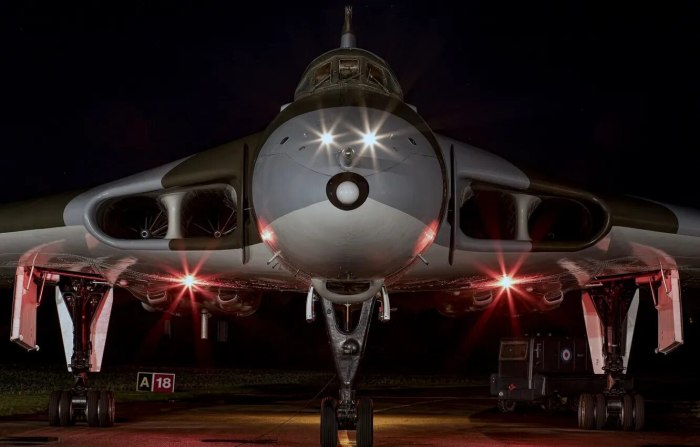 Vulcan самолет