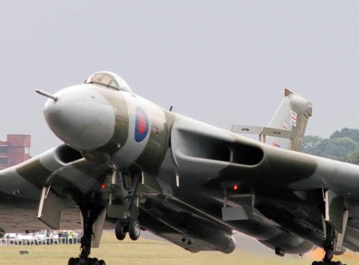Стратегический бомбардировщик Avro Vulcan