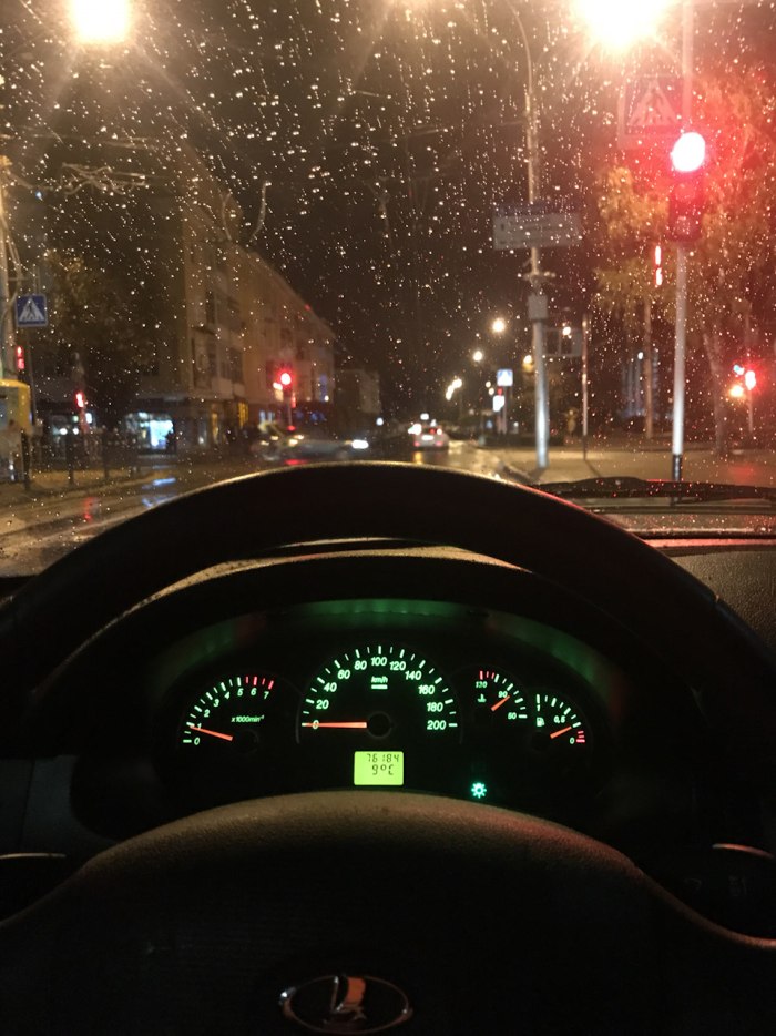 За рулем ночью
