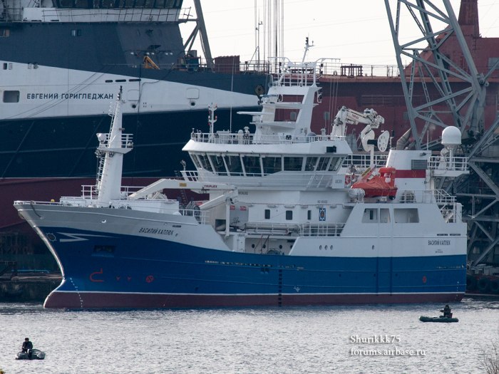 Sk-3101r траулер