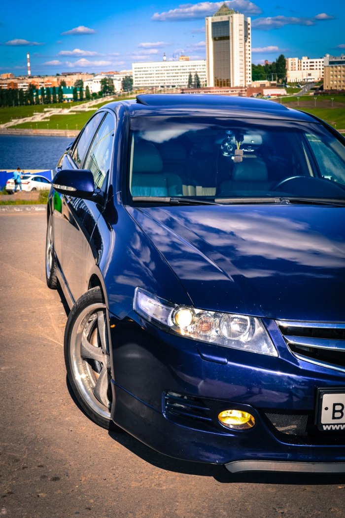 Honda Accord синяя