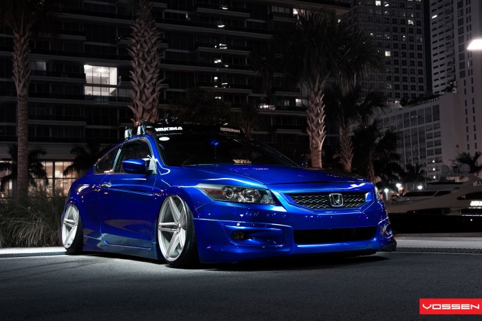 Honda Accord синяя