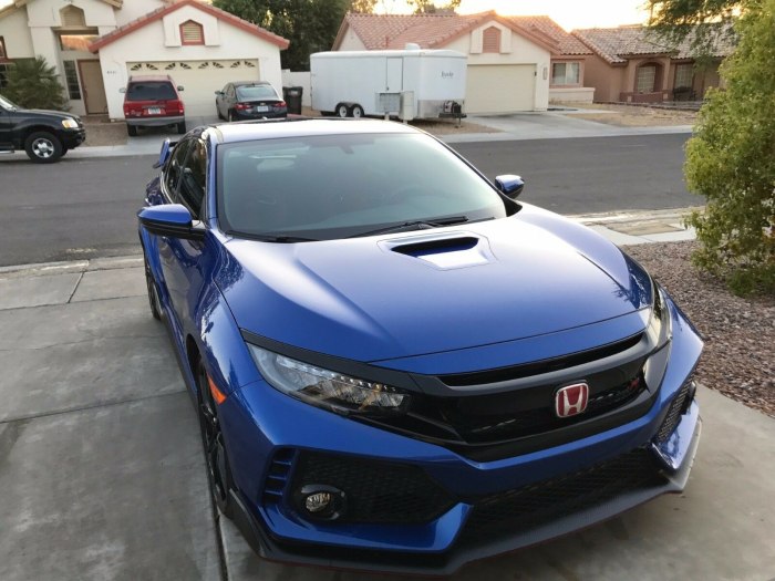 Honda синяя CRW