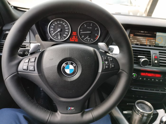 Руль BMW e70