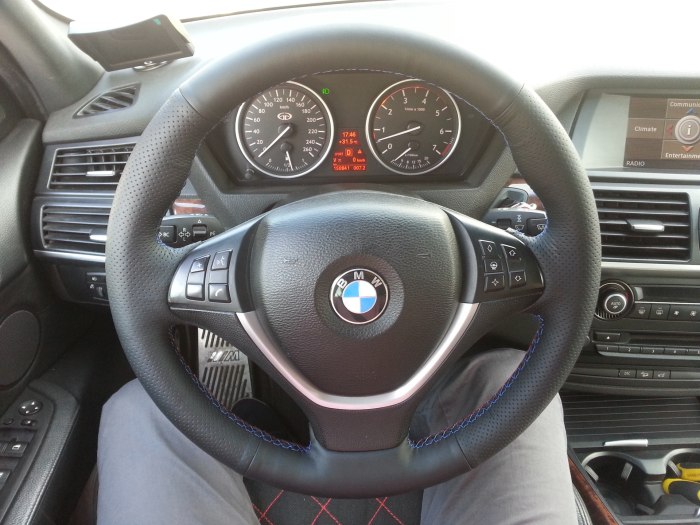 Руль BMW e70