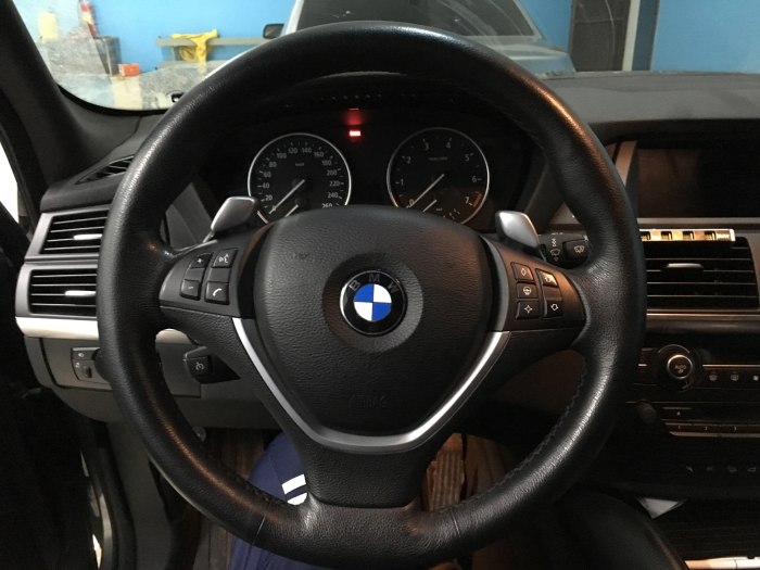 Руль БМВ x5 e70