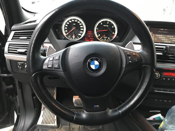 Руль БМВ x5 e70