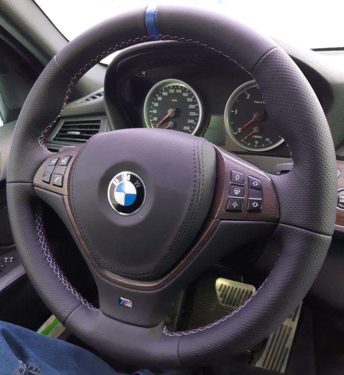 Руль БМВ x5 e70