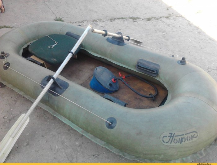 Резиновая лодка нырок 21