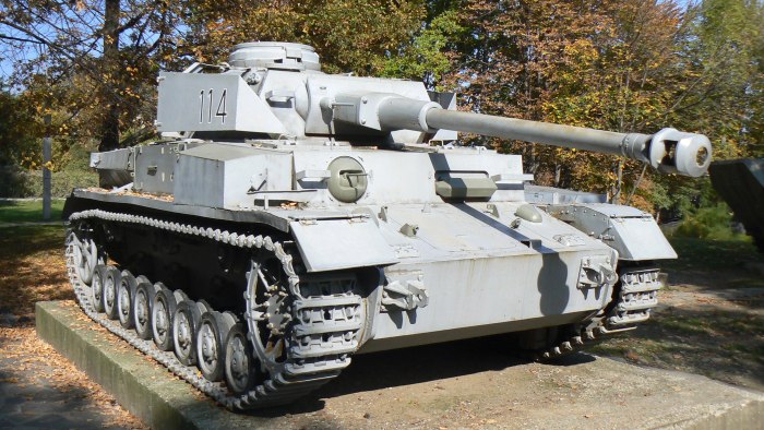 Танк PZ 4