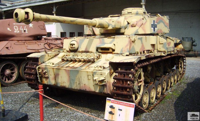 PZ 4 Ausf j