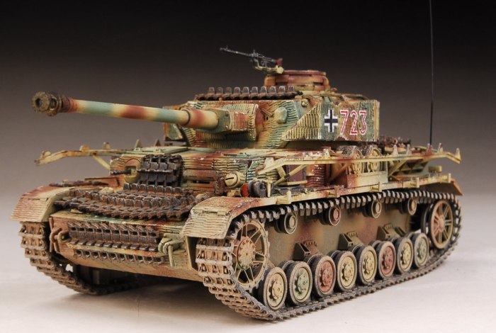 Танк Panzer 4 Ausf.h