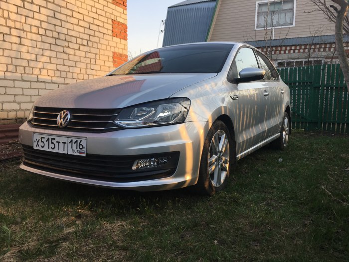 Volkswagen Polo sedan фары