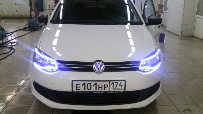 Volkswagen Polo седан led оптика
