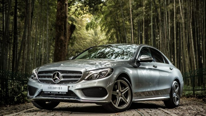 Mercedes-Benz c-class (w205)