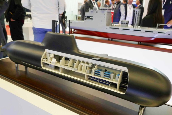 Малогабаритная подводная лодка stm500