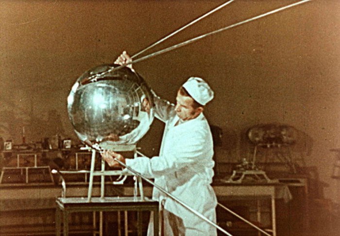 Первый искусственный Спутник земли 1957 Королев