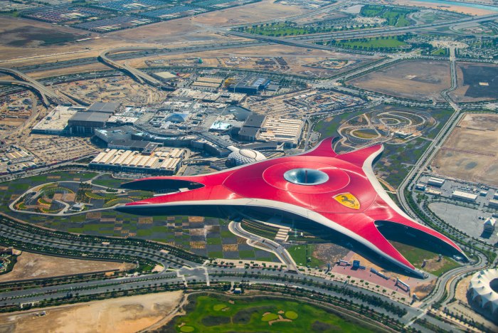 Ferrari World Абу-Даби