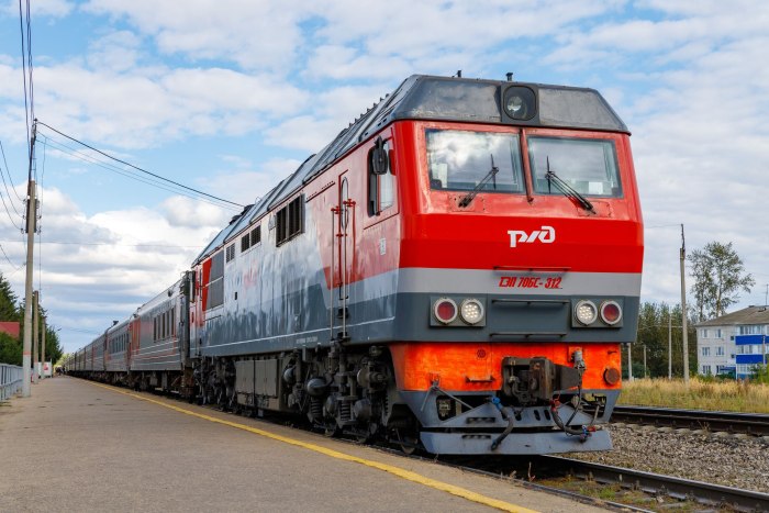 Поезд 391у Челябинск
