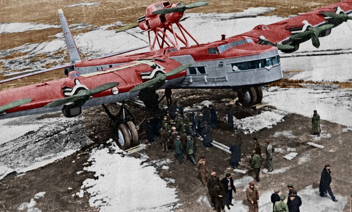Ант-20 Максим Горький катастрофа