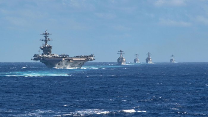 Атомным авианосцем USS Gerald Ford