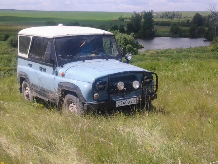 УАЗ 31519 2000 года