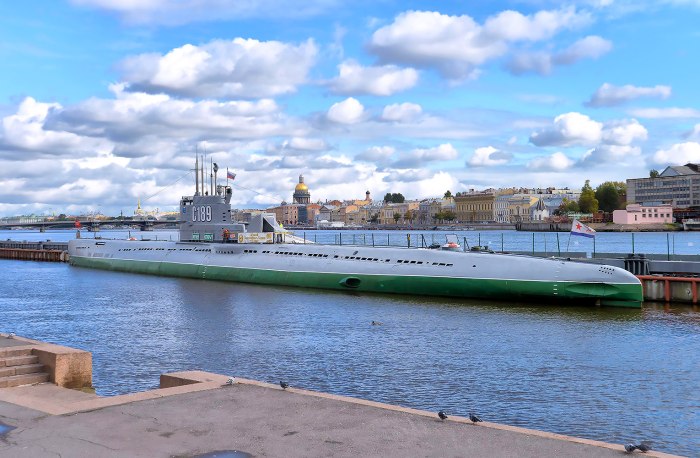 Подводная лодка музей СПБ