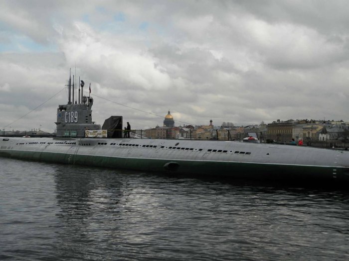 Музей подводная лодка с-189 в Санкт-Петербурге