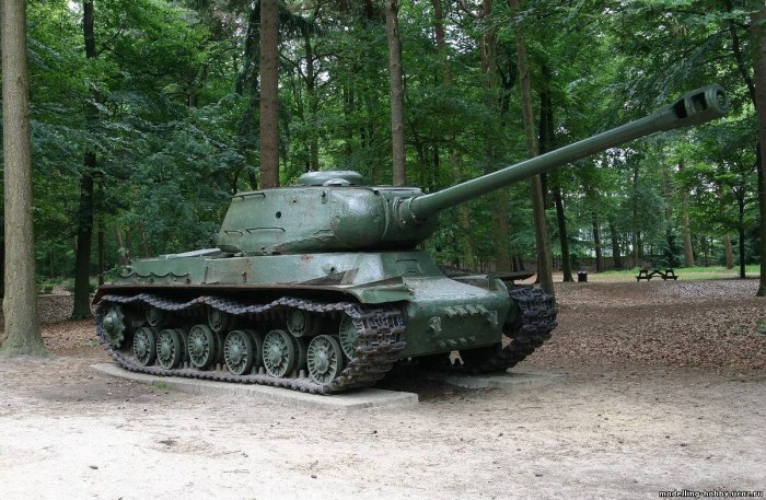 ИС-2 тяжёлый танк