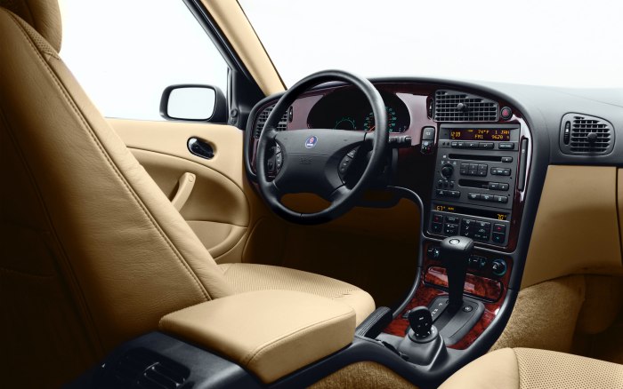 Saab 9-5 Interior