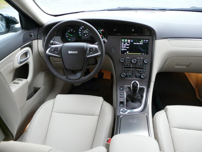 Saab 9-5 2010