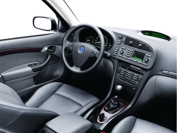 Saab 9-3 2008 салон