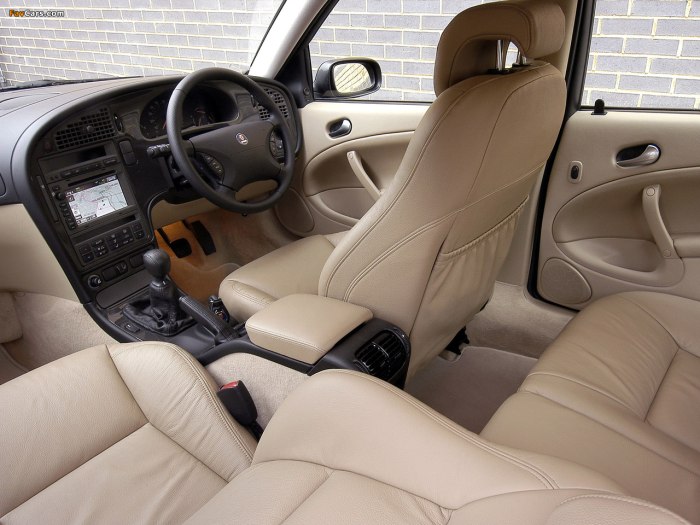 Saab 9-5 салон