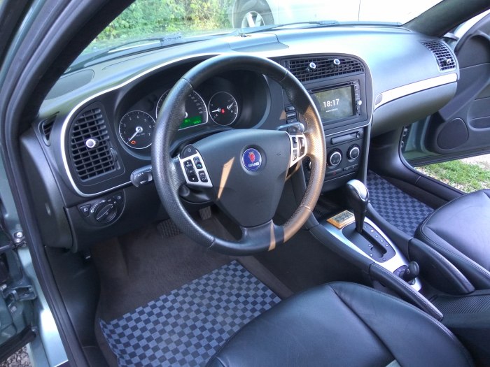 Saab 9-3 салон