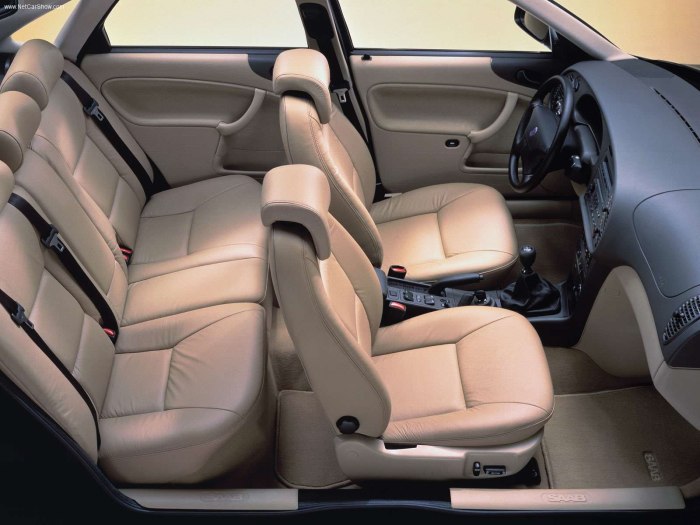 Saab 9-3 салон