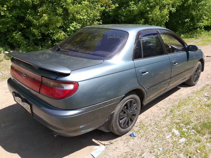 Toyota Carina t190