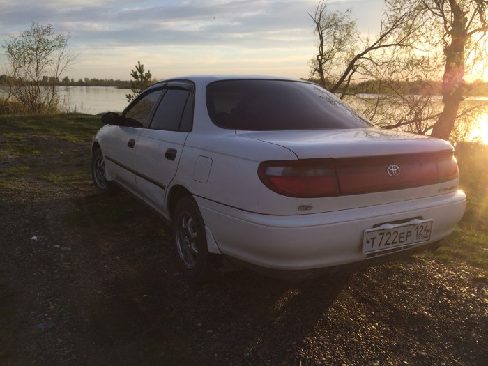 Toyota Carina 1993