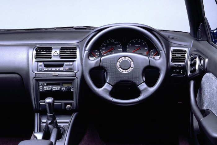 Subaru Legacy Outback 1997 салон