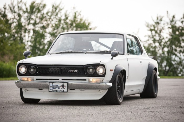 Nissan 2000gt