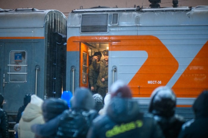 Поезд «Таврия» 142е/141е Пермь — Симферополь