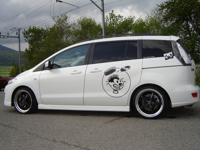 Mazda 5 Premacy глушитель