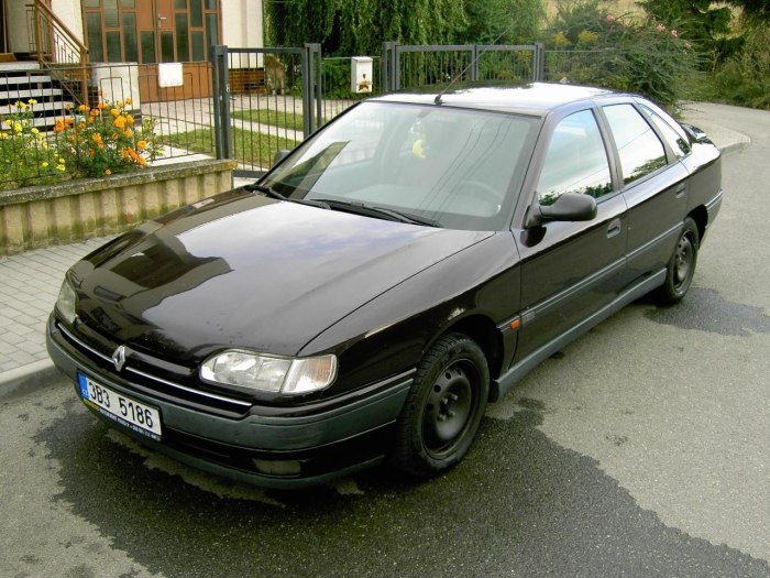 Renault Safrane 1