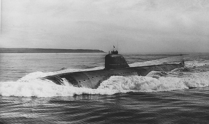 Ленинский комсомол атомная подводная лодка