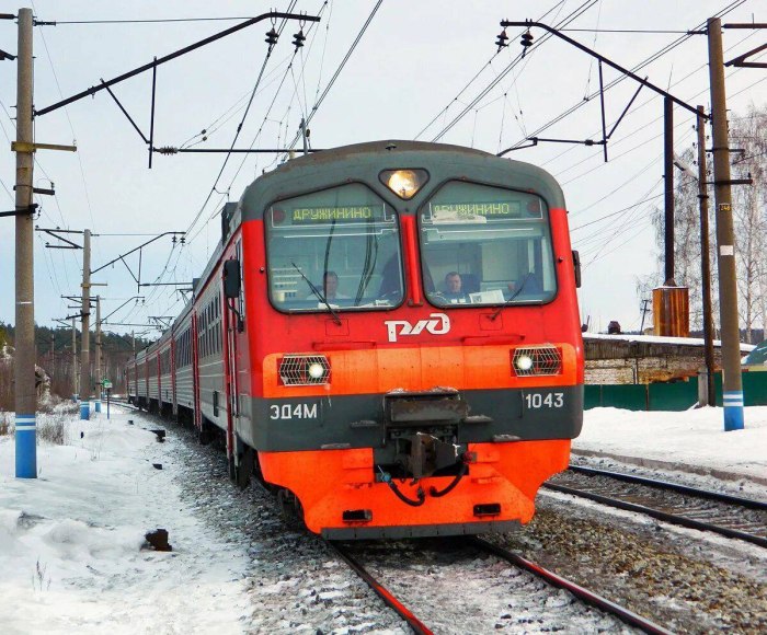 Электропоезд эд4м