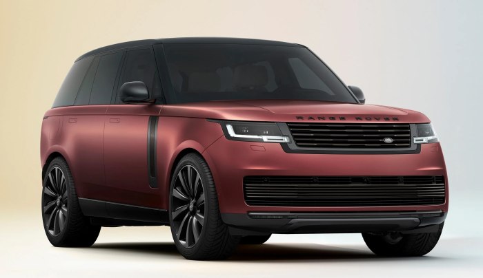 Новый Рендж Ровер 2022